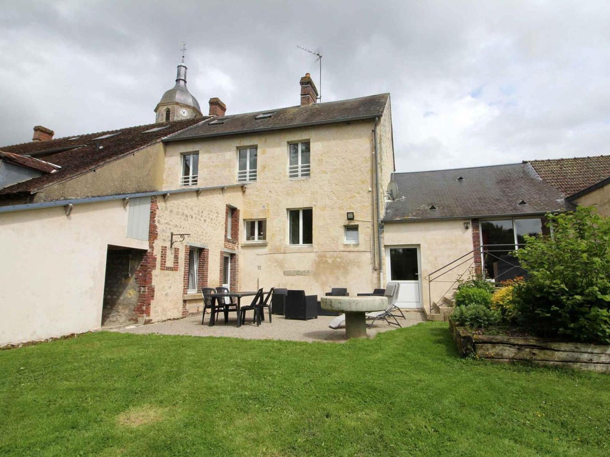 Maison Percheronne Spacieuse Avec Billard, Babyfoot, Et Jardin Clos, Animaux Bienvenus ! - Fr-1-497-65 La Mesniere Bagian luar foto