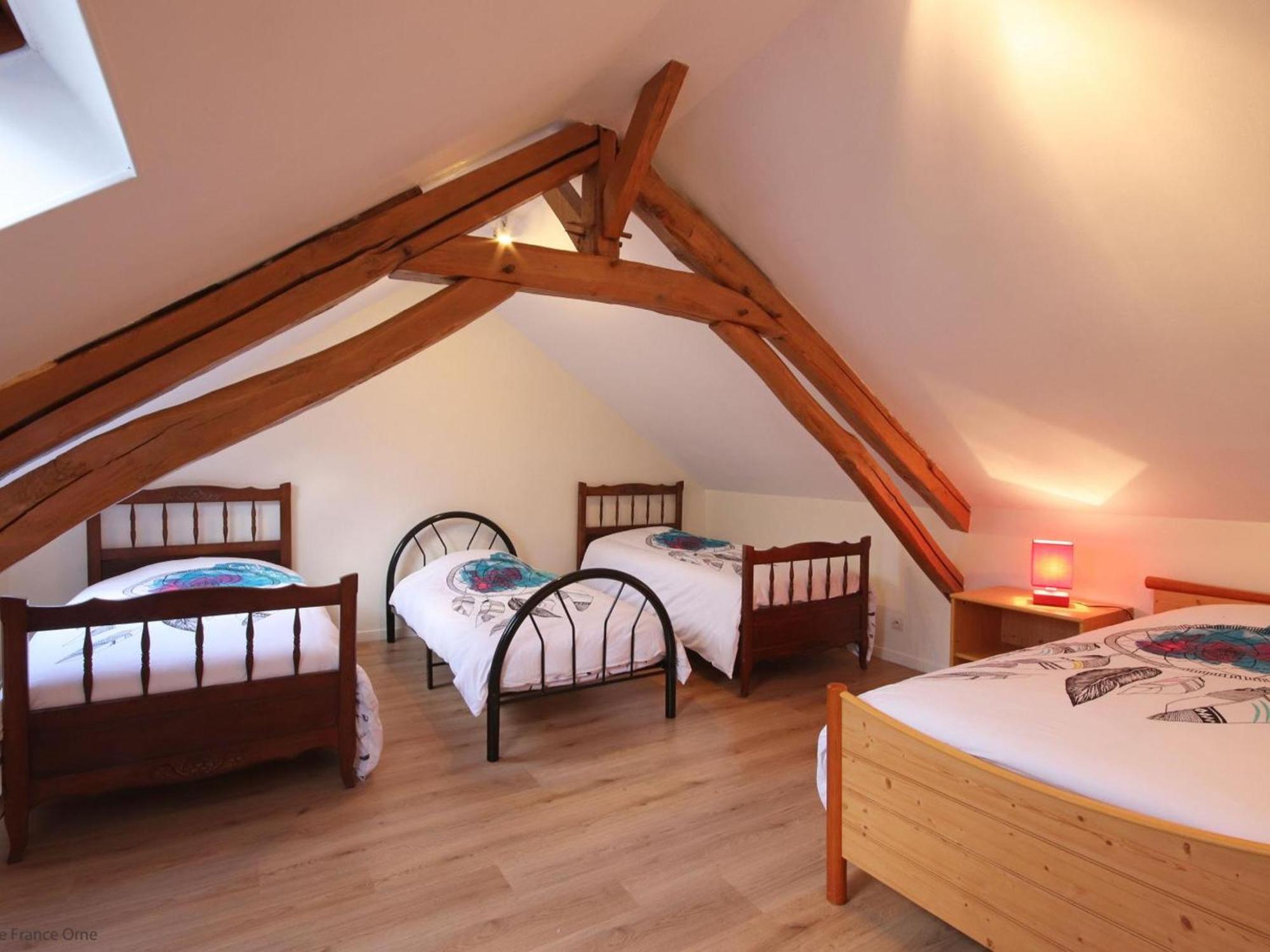 Maison Percheronne Spacieuse Avec Billard, Babyfoot, Et Jardin Clos, Animaux Bienvenus ! - Fr-1-497-65 La Mesniere Bagian luar foto
