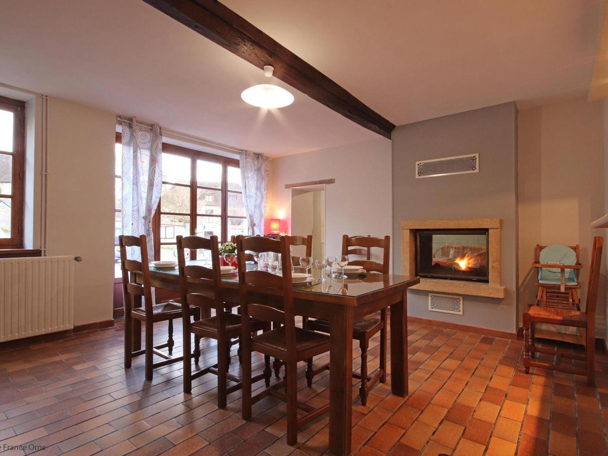 Maison Percheronne Spacieuse Avec Billard, Babyfoot, Et Jardin Clos, Animaux Bienvenus ! - Fr-1-497-65 La Mesniere Bagian luar foto