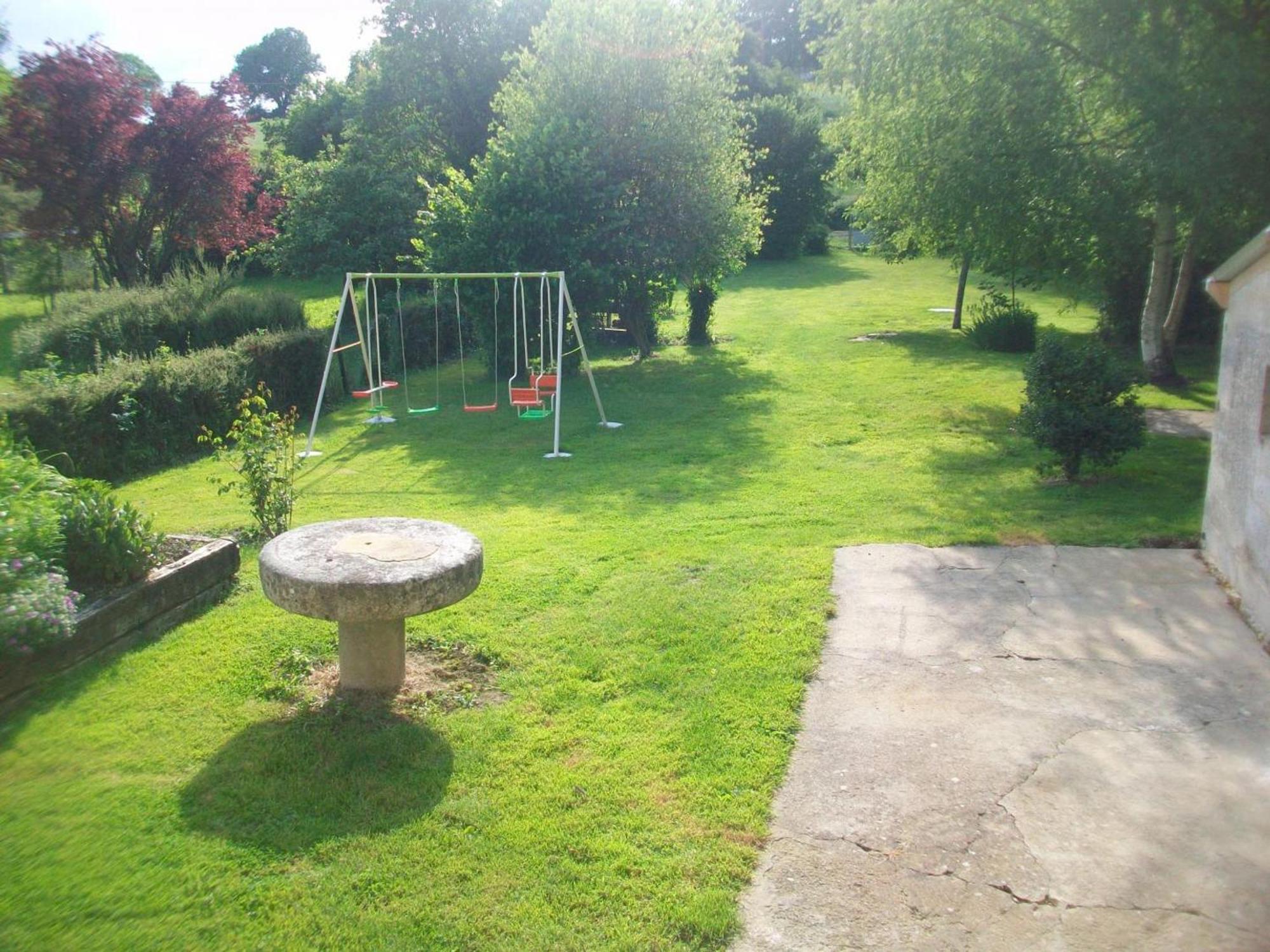 Maison Percheronne Spacieuse Avec Billard, Babyfoot, Et Jardin Clos, Animaux Bienvenus ! - Fr-1-497-65 La Mesniere Bagian luar foto